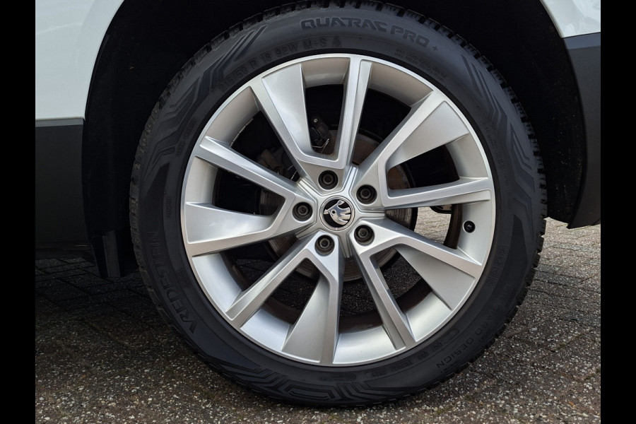 Škoda Karoq 1.5 TSI ACT Style Pano 360° Carplay Trekhaak Business Sportline