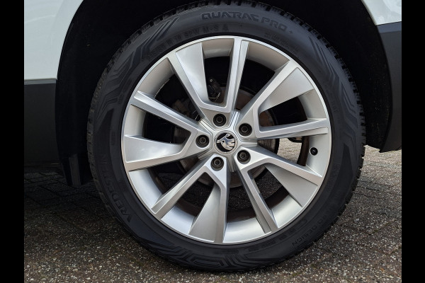 Škoda Karoq 1.5 TSI ACT Style Pano 360° Carplay Trekhaak Business Sportline