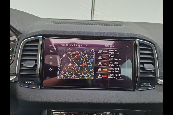 Škoda Karoq 1.5 TSI ACT Style Pano 360° Carplay Trekhaak Business Sportline