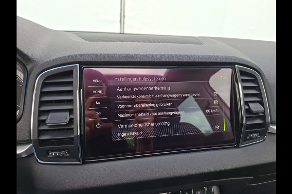 Škoda Karoq 1.5 TSI ACT Style Pano 360° Carplay Trekhaak Business Sportline