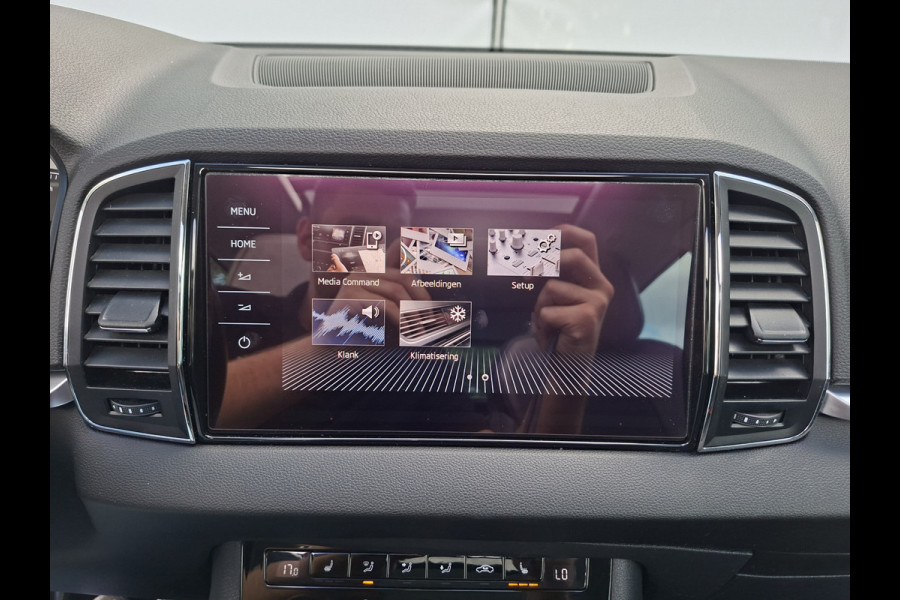 Škoda Karoq 1.5 TSI ACT Style Pano 360° Carplay Trekhaak Business Sportline