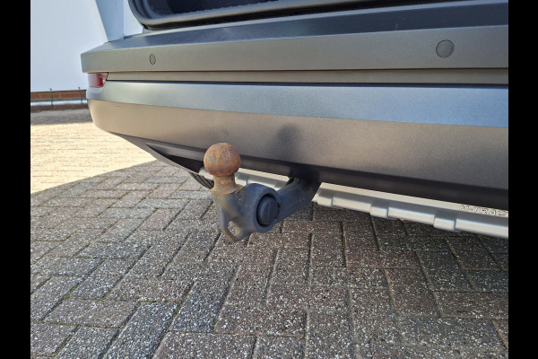 Škoda Karoq 1.5 TSI ACT Style Pano 360° Carplay Trekhaak Business Sportline