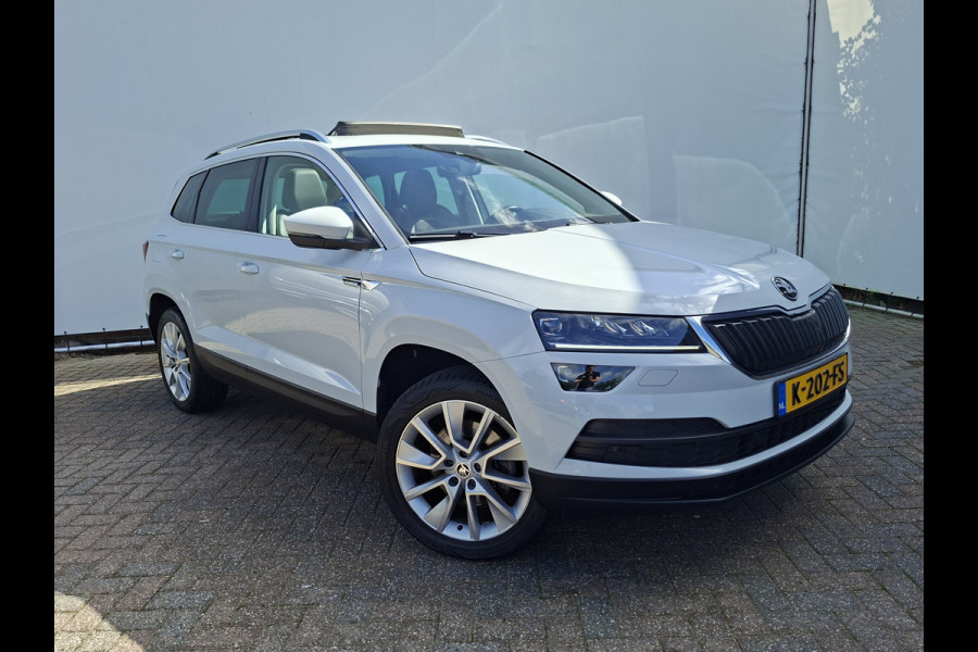 Škoda Karoq 1.5 TSI ACT Style Pano 360° Carplay Trekhaak Business Sportline