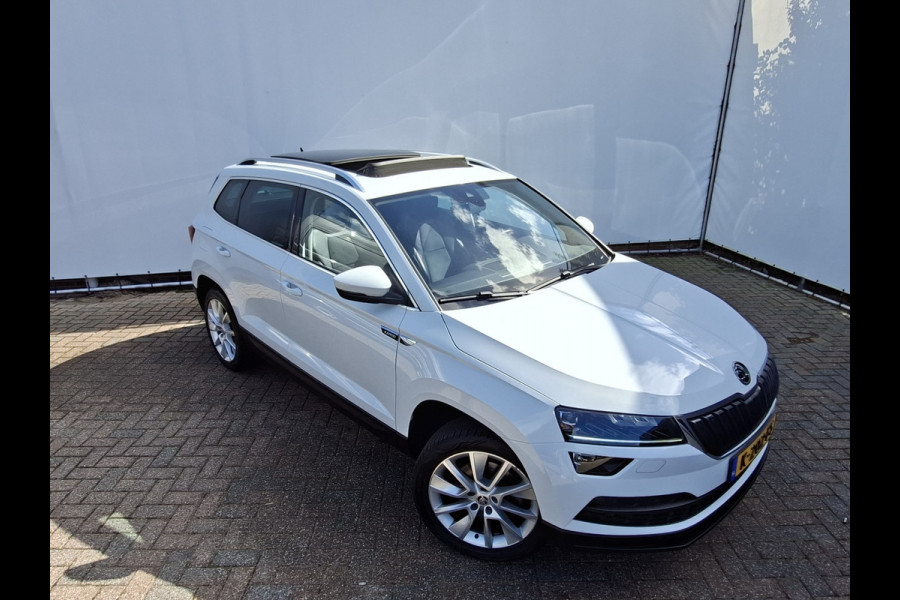 Škoda Karoq 1.5 TSI ACT Style Pano 360° Carplay Trekhaak Business Sportline