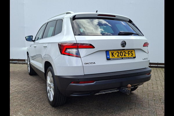 Škoda Karoq 1.5 TSI ACT Style Pano 360° Carplay Trekhaak Business Sportline