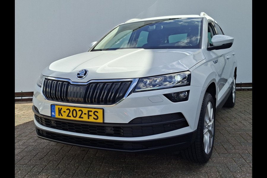 Škoda Karoq 1.5 TSI ACT Style Pano 360° Carplay Trekhaak Business Sportline