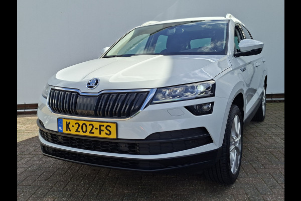 Škoda Karoq 1.5 TSI ACT Style Pano 360° Carplay Trekhaak Business Sportline