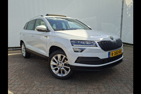 Škoda Karoq 1.5 TSI ACT Style Pano 360° Carplay Trekhaak Business Sportline