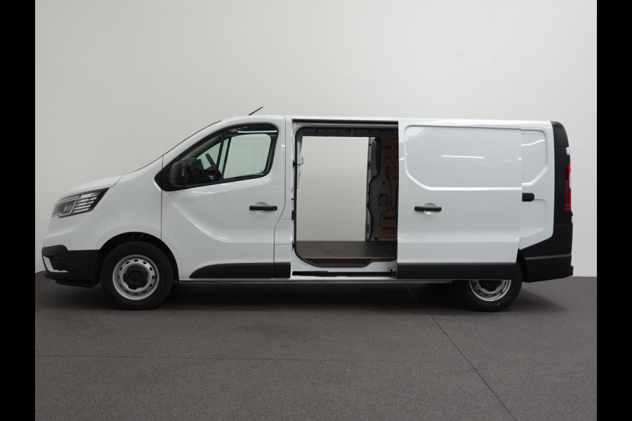 Renault Trafic 2.0 Blue dCi 150PK T30 L2H1 Advance Airco Bluetooth Camera Cruise Control Parkeersensoren Trekhaak