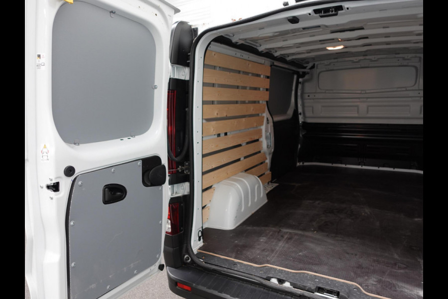 Renault Trafic 2.0 Blue dCi 150PK T30 L2H1 Advance Airco Bluetooth Camera Cruise Control Parkeersensoren Trekhaak