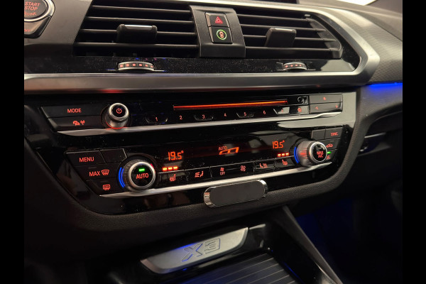 BMW X3 XDrive20i High Executive / M-pakket / Shadow Line / HUD