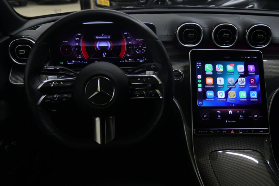 Mercedes-Benz C-Klasse 300 E AMG Line PANO/CARPLAY/SFEERV/CAMERA/BOMVOL