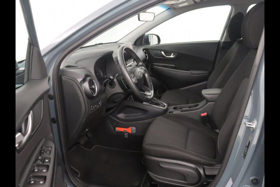 Hyundai Kona 1.6 GDI HEV Comfort Smart | Trekhaak | Adaptive cruise | Camera | Carplay | KRELL sound | Full LED | Park assist | Climate control | Navigatie |
