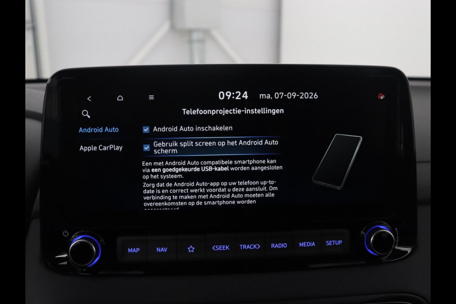 Hyundai Kona 1.6 GDI HEV Comfort Smart | Trekhaak | Adaptive cruise | Camera | Carplay | KRELL sound | Full LED | Park assist | Climate control | Navigatie |