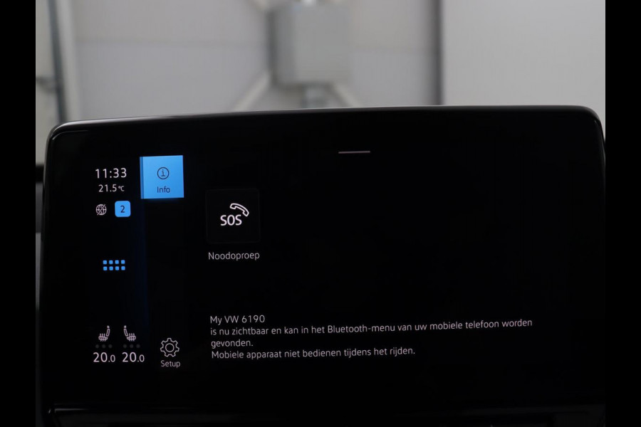 Volkswagen ID.3 First Plus 58 kWh | SOH 91,4% | Camera | LED | Stoelverwarming | LM-Velgen |