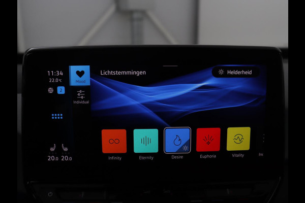 Volkswagen ID.3 First Plus 58 kWh | SOH 91,4% | Camera | LED | Stoelverwarming | LM-Velgen |