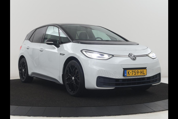 Volkswagen ID.3 First Plus 58 kWh | SOH 91,4% | Camera | LED | Stoelverwarming | LM-Velgen |