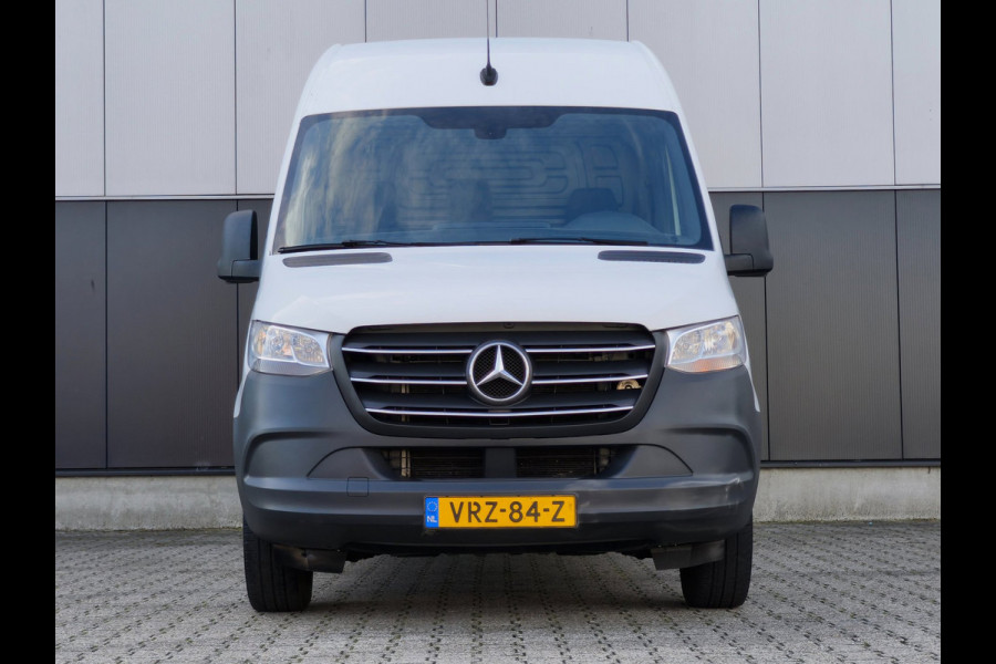 Mercedes-Benz Sprinter 317 AUTOMAAT 3500KG TREKHAAK L3H2 CRUISE CLIMATE