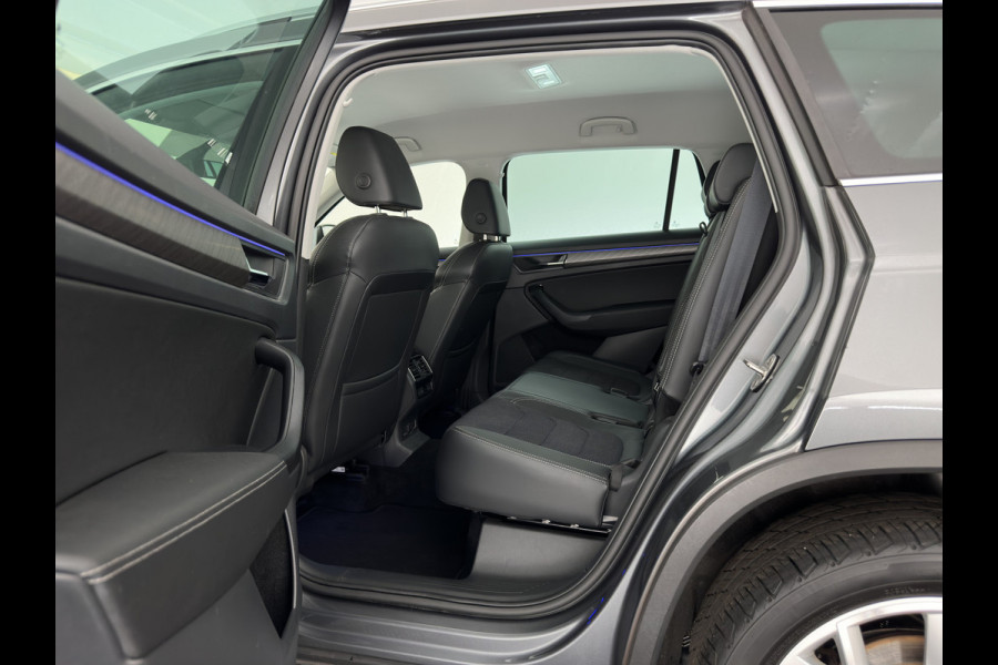 Škoda Kodiaq 1.5 TSI Business Edition [7-Pers.] (INCL-BTW) Aut. *LEATHER-FABRIC | FULL-LED | DIGI-COCKPIT | ADAPTIVE-CRUISE | HEATED-SPORTSEATS | CAMERA | KEYLESS | NAVI-FULLMAP | AMBIENTLIGHT | DAB+ | SHIFTPADDLES | ECC | PDC | 19''ALU*