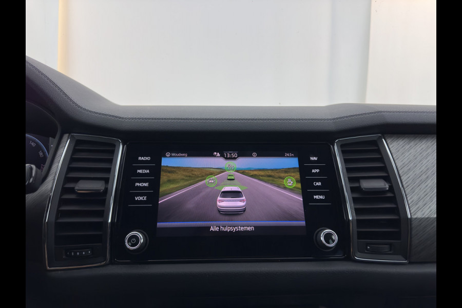 Škoda Kodiaq 1.5 TSI Business Edition [7-Pers.] (INCL-BTW) Aut. *LEATHER-FABRIC | FULL-LED | DIGI-COCKPIT | ADAPTIVE-CRUISE | HEATED-SPORTSEATS | CAMERA | KEYLESS | NAVI-FULLMAP | AMBIENTLIGHT | DAB+ | SHIFTPADDLES | ECC | PDC | 19''ALU*