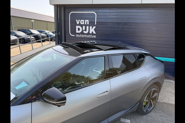 Kia Ev6 GT Performance 585 PK AWD 77.4 kWh Panoramadak Moonscape matte kleur 21" LMV HUD 360° Camera Meridian Leder/Alcantara  Adaptief Cruise