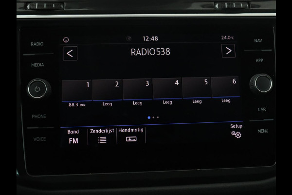 Volkswagen Tiguan 1.4 TSI Comfortline Business | Panoramadak | Adaptive cruise | Park assist | Navigatie | Carplay | Climate control | Stoelverwarming | Stoelmasage |