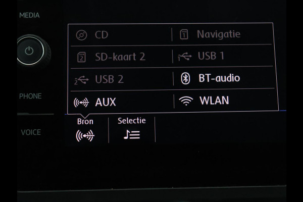 Volkswagen Tiguan 1.4 TSI Comfortline Business | Panoramadak | Adaptive cruise | Park assist | Navigatie | Carplay | Climate control | Stoelverwarming | Stoelmasage |