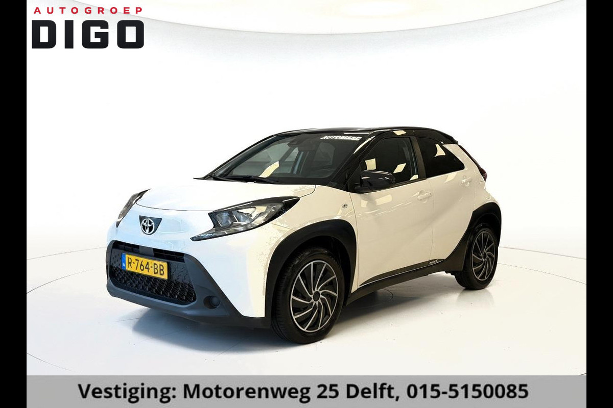 Toyota Aygo X 1.0 AUTOMAAT BI-TONE GARANTIE TOT 08-2032! AUTOMAAT. CAMERA . SLECHTS 38.000 KM . APPLE CARPLAY & ANDRIOD AUTO