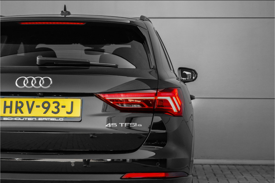 Audi Q3 45 TFSI e S Edition Zwart Optiek Navi ACC Keyless Camera 19"