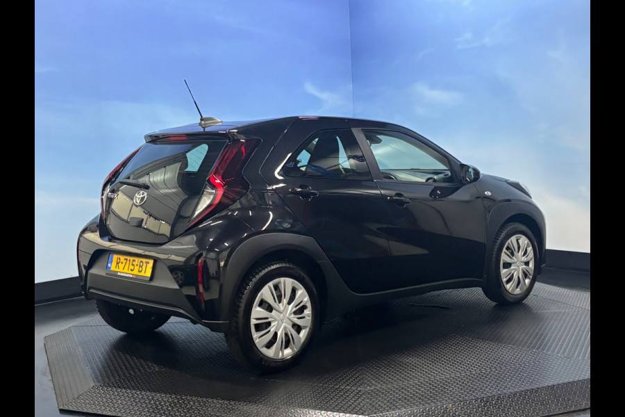 Toyota Aygo X 1.0 VVT-i MT Play Airco | Cruise | Camera | Carplay