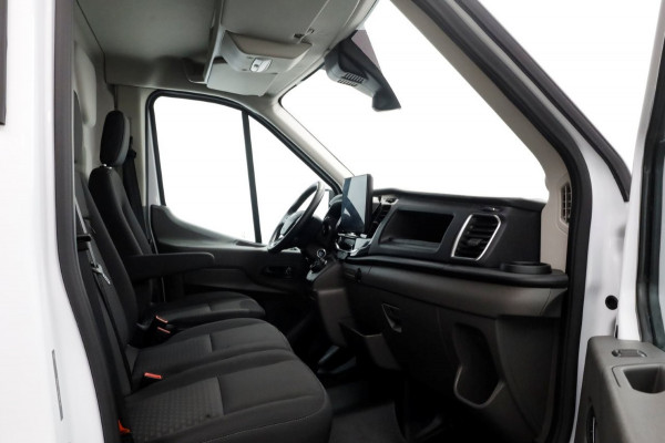 Ford E-Transit 350 L3H3 68 kWh Trend 100% Elektrisch Snellader/Navi/Camera SOH 98,4% 04-2024