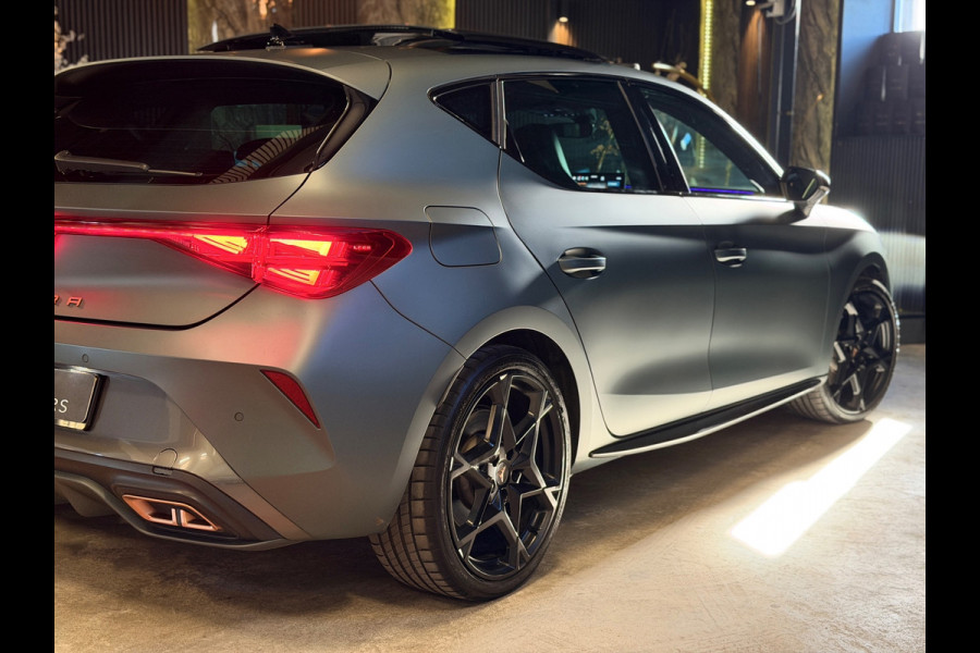 CUPRA Leon 1.5 TSI e-Hybrid VZ Extreme 272PK|PANO|FULL OPTIONS!