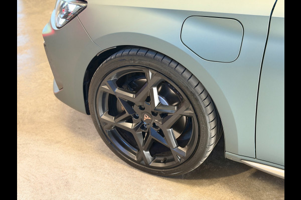 CUPRA Leon 1.5 TSI e-Hybrid VZ Extreme 272PK|PANO|FULL OPTIONS!
