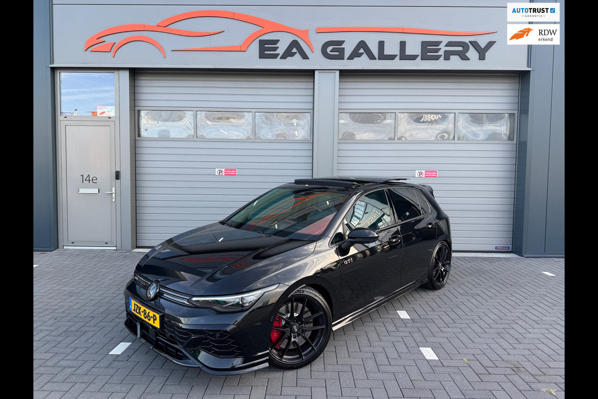 Volkswagen Golf 2.0 TSI GTI CLUBSPORT|PANO|AKRA|LEDER|HuD|IQ|BOMVOL