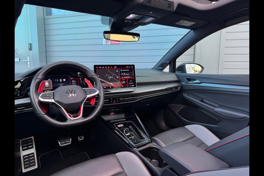 Volkswagen Golf 2.0 TSI GTI CLUBSPORT|PANO|AKRA|LEDER|HuD|IQ|BOMVOL