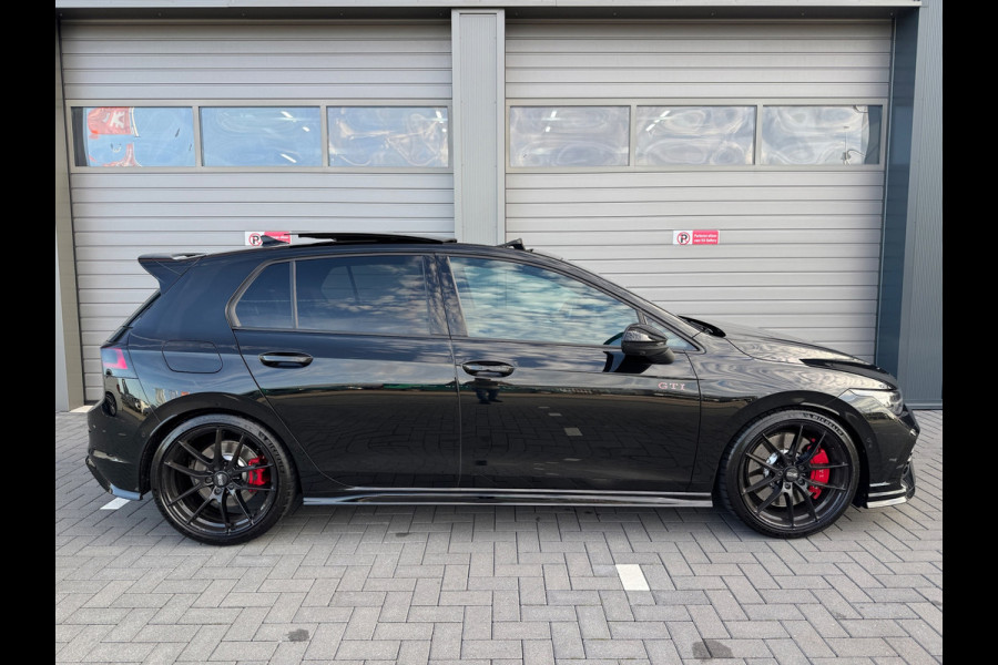 Volkswagen Golf 2.0 TSI GTI CLUBSPORT|PANO|AKRA|LEDER|HuD|IQ|BOMVOL