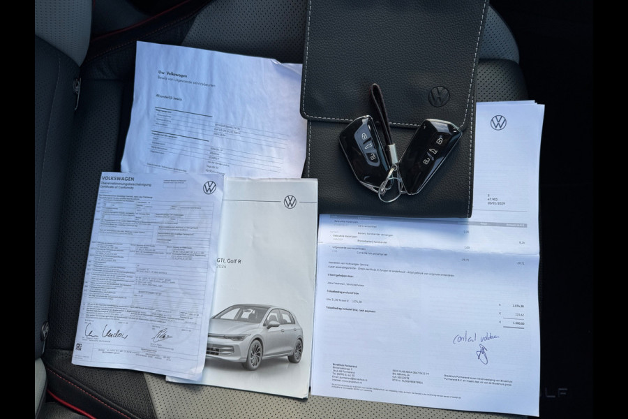Volkswagen Golf 2.0 TSI GTI CLUBSPORT|PANO|AKRA|LEDER|HuD|IQ|BOMVOL