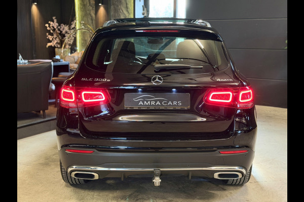 Mercedes-Benz GLC 300e 4MATIC AMG Line|Pano|Trekhaak|Camera