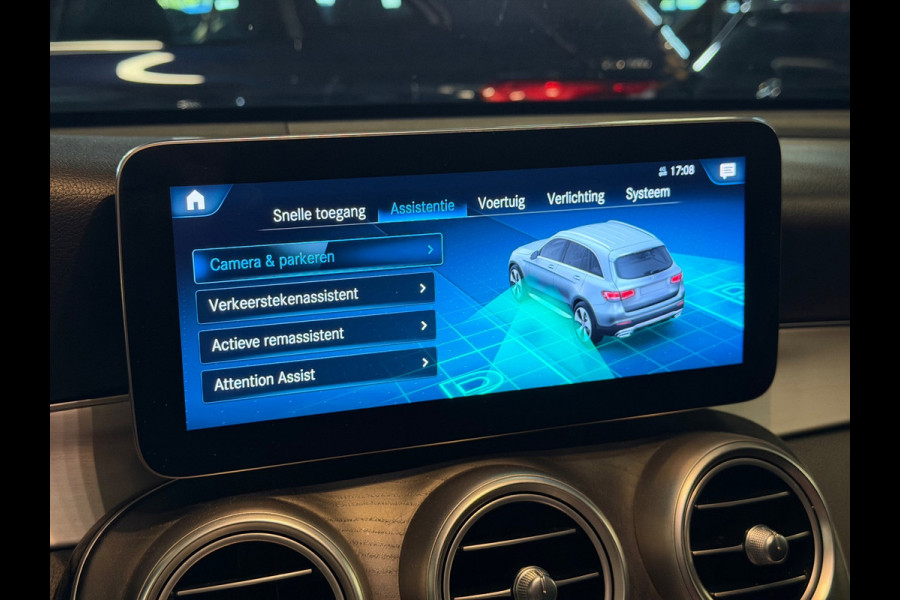 Mercedes-Benz GLC 300e 4MATIC AMG Line|Pano|Trekhaak|Camera