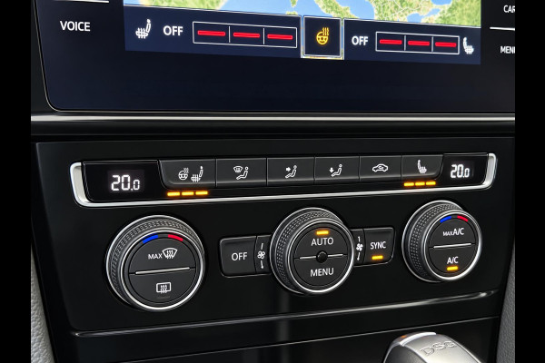 Volkswagen Golf Variant 1.5 TSI Highline 150pk Automaat Panoramadak Trekhaak Navigatie Apple Carplay Android Auto Camera Parkeersensoren Adaptive Cruise Control Full Led Stoelverwarming Climate Control Lichtmetalen velgen