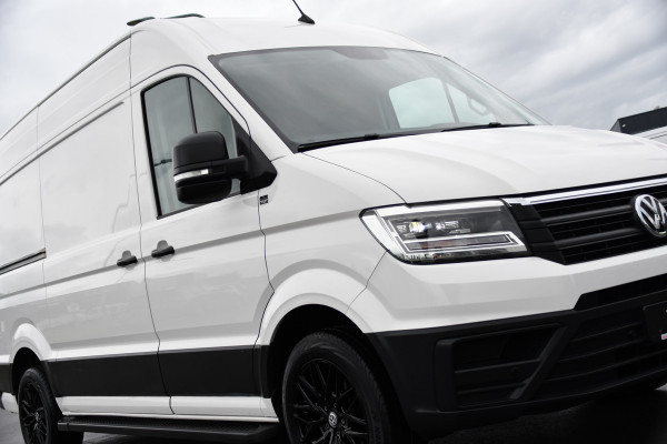 Volkswagen Crafter 35 2.0 TDI L3H3 PB Edition Adaptieve Cruise, Camera, LED, Carplay, Trekhaak, Automaat, 140pk, Sensoren, Multimedia, Uniek!