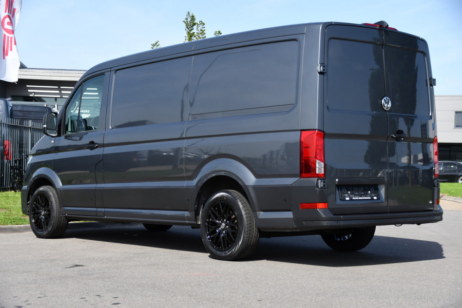 Volkswagen Crafter 35 2.0 TDI L3H2 Highline PB Edition Cruise, Camera, Carplay, LED, 177pk, Automaat, Multimedia, Stoelverwarming, Uniek!