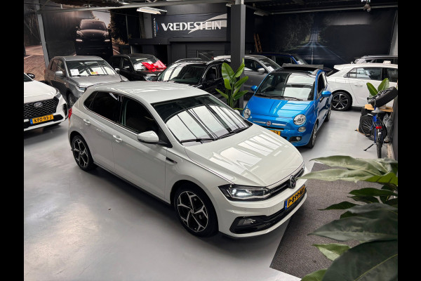 Volkswagen Polo 1.0 TSI Highline Business R / Carplay