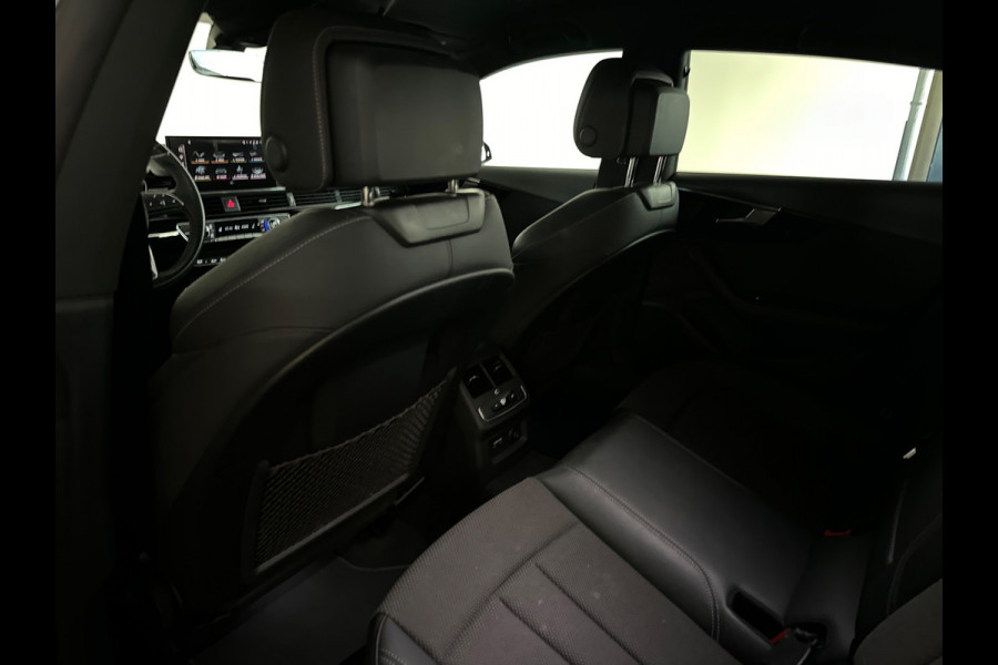 Audi A5 Sportback 40 TFSI S edition Competition Camera|Keyless|Trekhaak