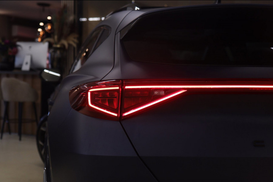 CUPRA Formentor 1.4 e-Hybrid VZ Copper Edition Performance 245PK PANO/LEER/CAMERA/SFEERV/MEMORY/BOMVOL