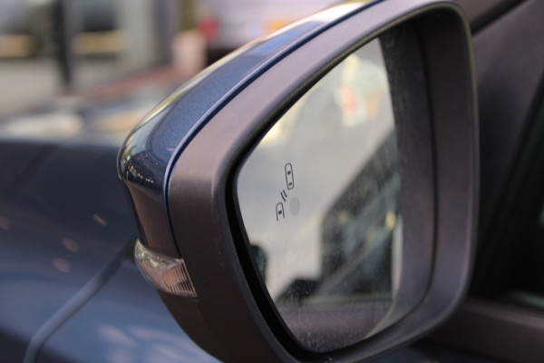 Ford FOCUS Wagon 1.0 EcoBoost Hybrid Active X | Leder! | Adaptieve cruise | Trekhaak | Camera | BLIS