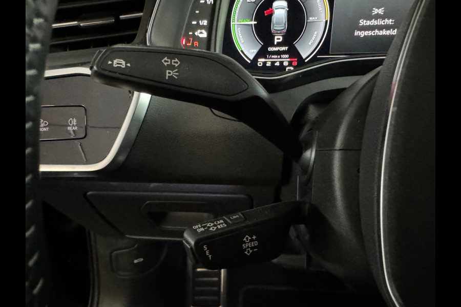 Audi A6 Avant 55 TFSI e quattro Competition Pano|HuD|Trekhaak| B&O