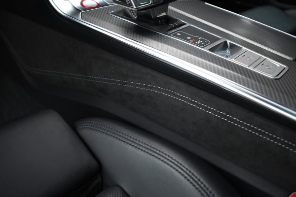 Audi RS6 Avant 4.0 TFSI quattro Nardo Ceramic Pano Trekh Sportuitl HUD ACC Dynamic+ 4WS