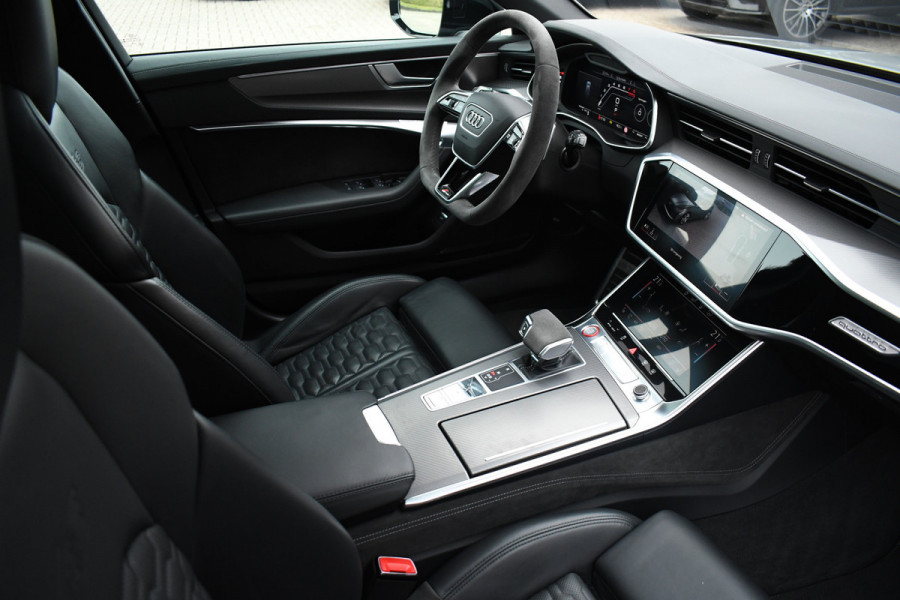 Audi RS6 Avant 4.0 TFSI quattro Nardo Ceramic Pano Trekh Sportuitl HUD ACC Dynamic+ 4WS