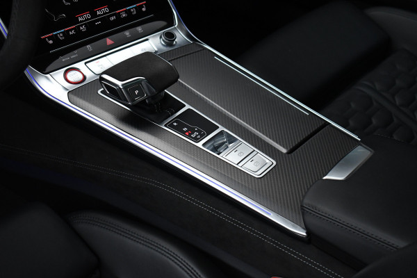 Audi RS6 Avant 4.0 TFSI quattro Nardo Ceramic Pano Trekh Sportuitl HUD ACC Dynamic+ 4WS